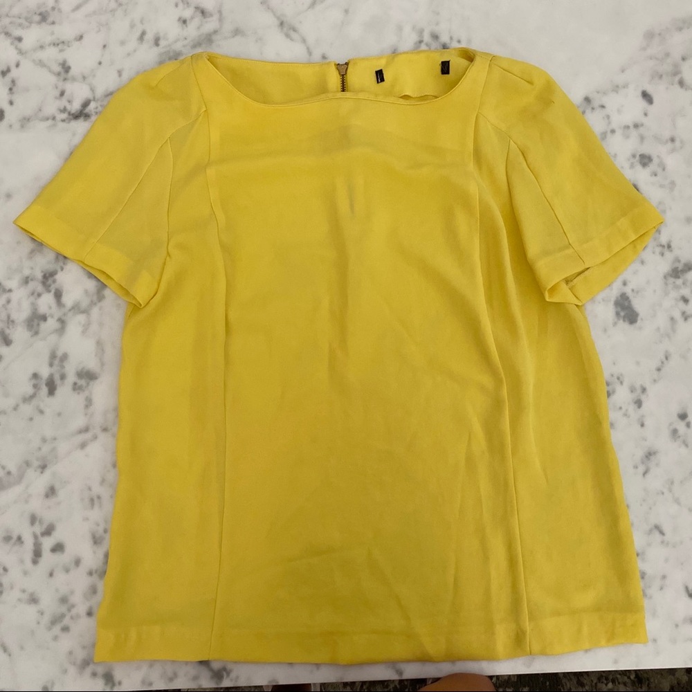 Zara yellow blouse only worn once tag removed